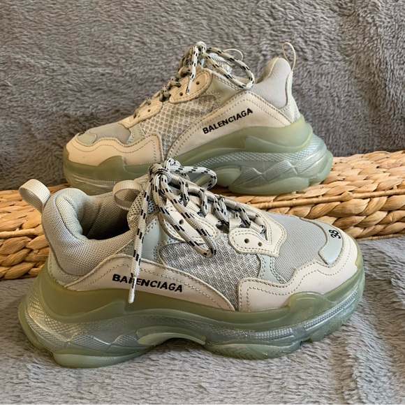 BALENCIAGA sneakers - Picture 3 of 11